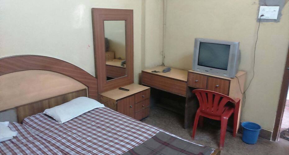 Poonam Lodge, Jagdalpur 3